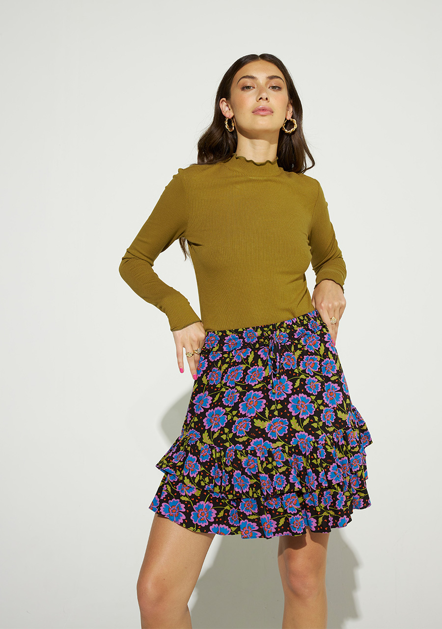 Harper & Yve T-shirt Yenn met col FW23P502 Midden bruin Harper & Yve T-shirt Yenn met col FW23P502 Midden bruin