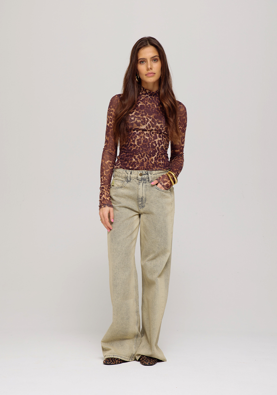 Harper & Yve Top Jane SS25J502 Bruin Harper & Yve Top Jane SS25J502 Bruin