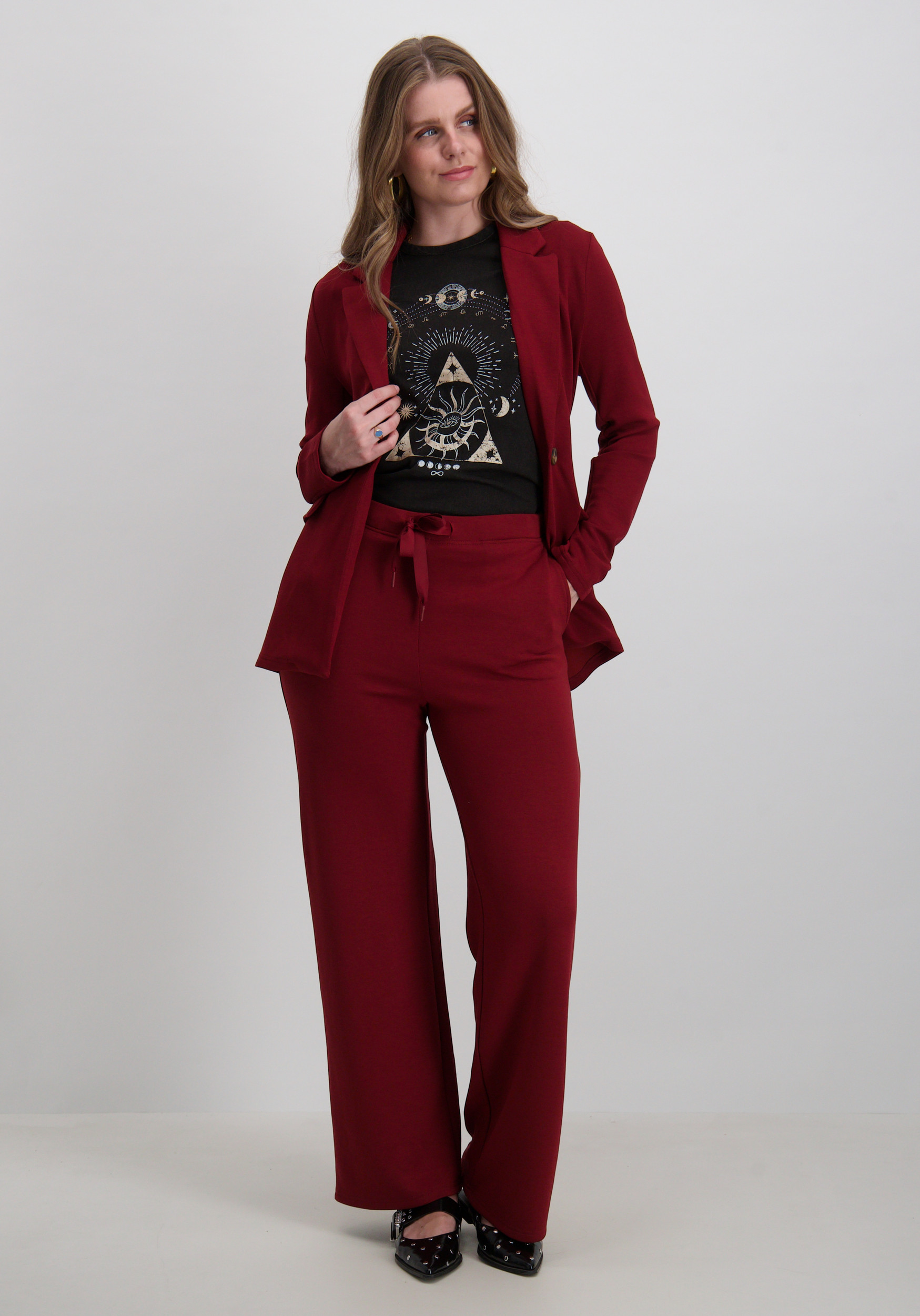 Only T-shirt Lucy 15215721 Zwart